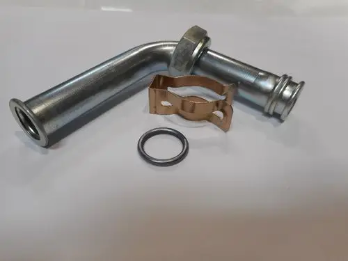 Rücklaufrohr aus Metall, O-Ring und Clip, alle Teile in neutraler Farbe, unter Verwendung, um die Funktionalität eines Remeha-Systems zu gewährleisten.